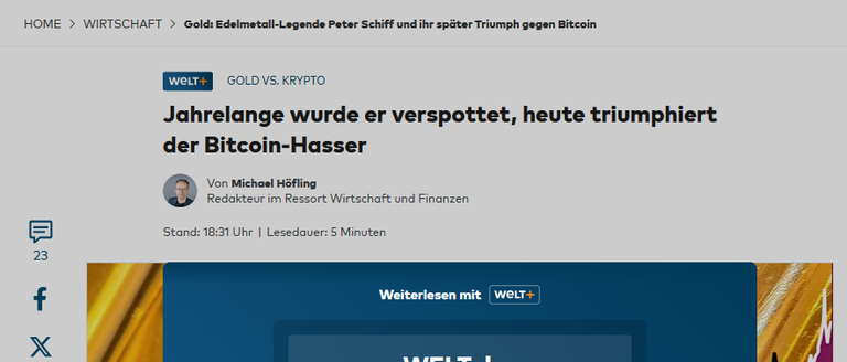 A blind chicken found a grain of corn on a farm - Blindes Huhn hat ein Korn auf Bauernhof gefunden