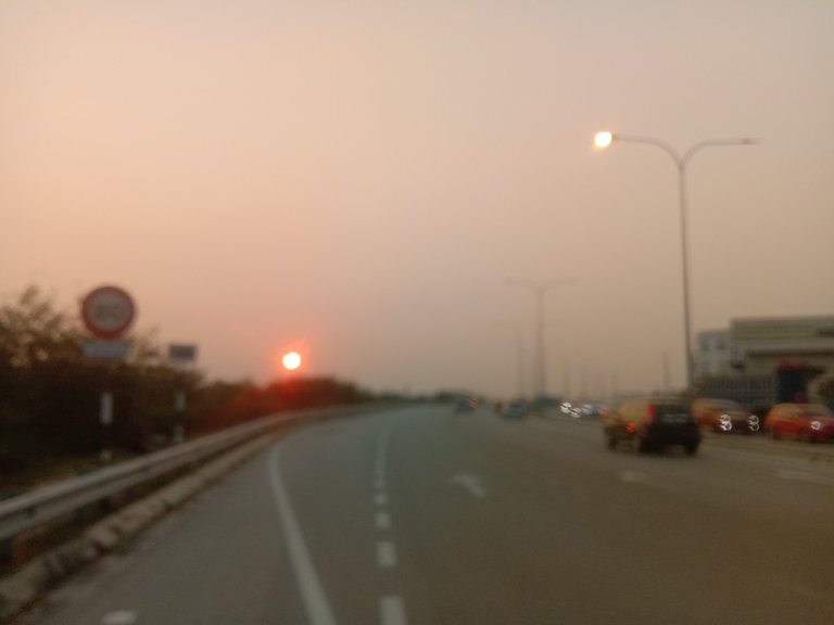 Photography of the afternoon sun from Malaysia yesterday.