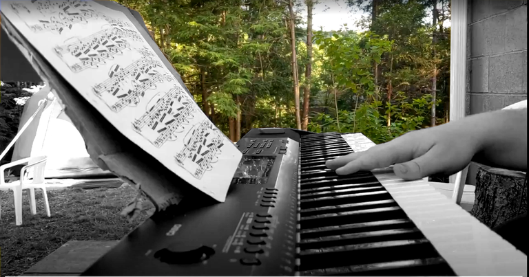 piano_outdoors_combined.png