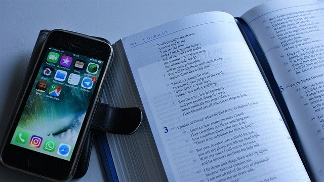 Fighting Distractions To Stay Focused