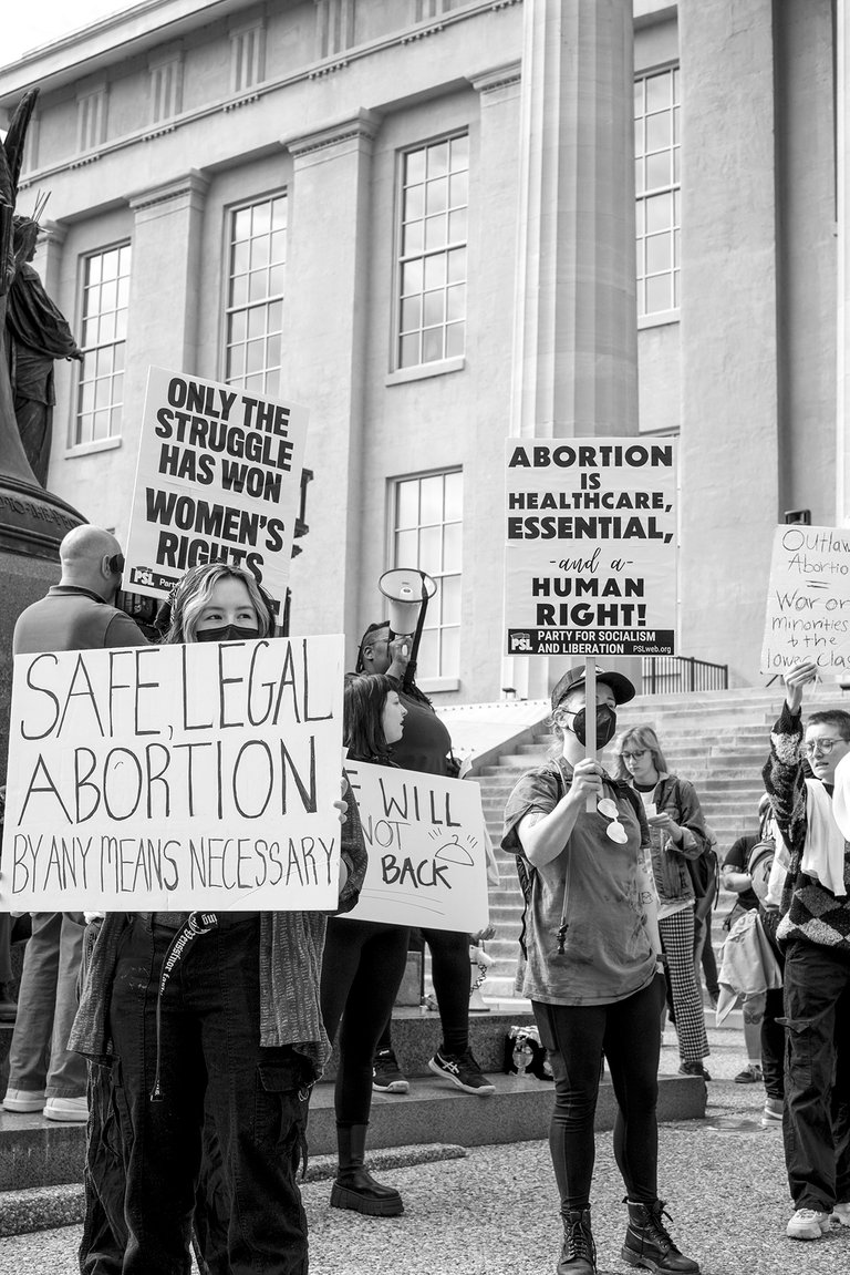 abortion_rally_9_bw_copy.jpg