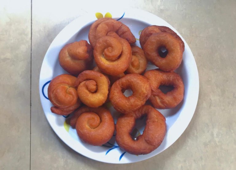 Irresistible fluffy doughnuts 