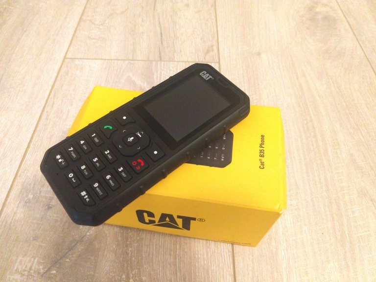 a KaiOS phone I bought for 22€ on Ebay
