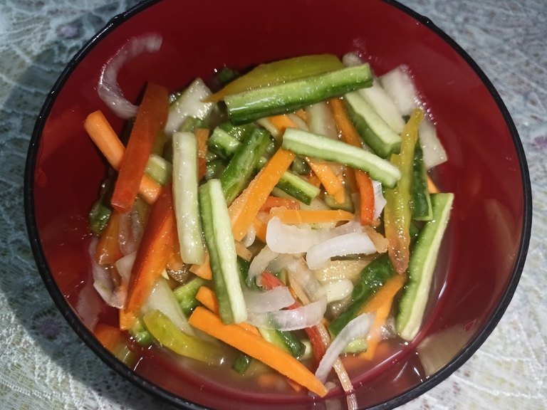 Mixed Pickled Veggies as a Side Dish