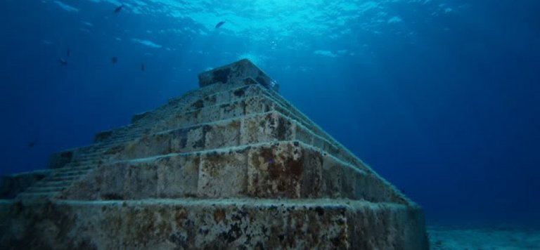 yonaguni_complex.jpeg