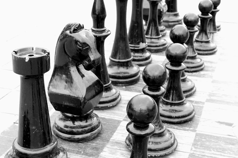 chess_g2eb35ba5d_1920.jpg
