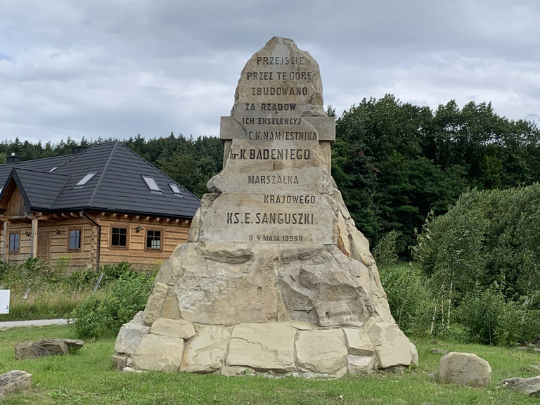 Pomnik księcia Eustachego Sanguszki