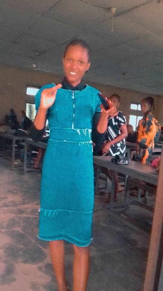Weekend engagement. Contest#268: What Makes Me Feel Womanly, Attractive, and Confident, and Why