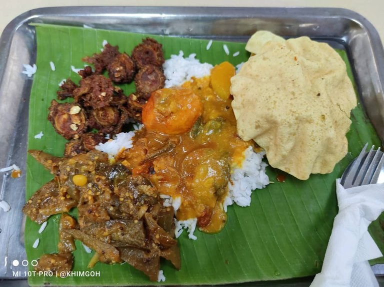 vegetarian_banana_leaf.jpeg