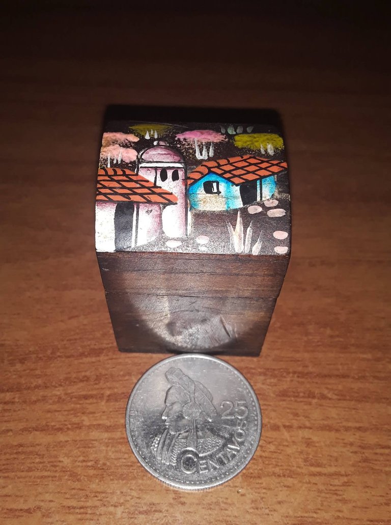 box_inside_photo_coin_box