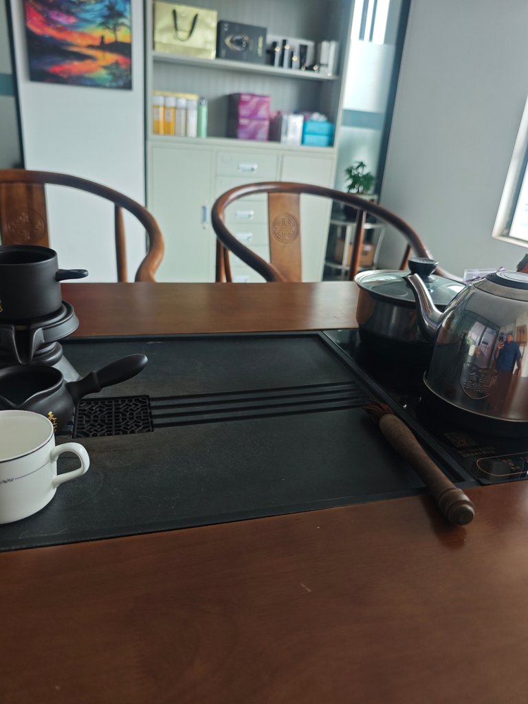 发呆想事、、、