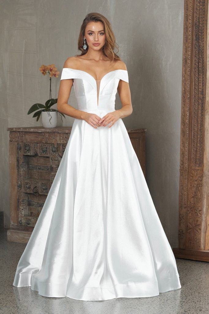 wedding_dress_50_683x1024.jpg