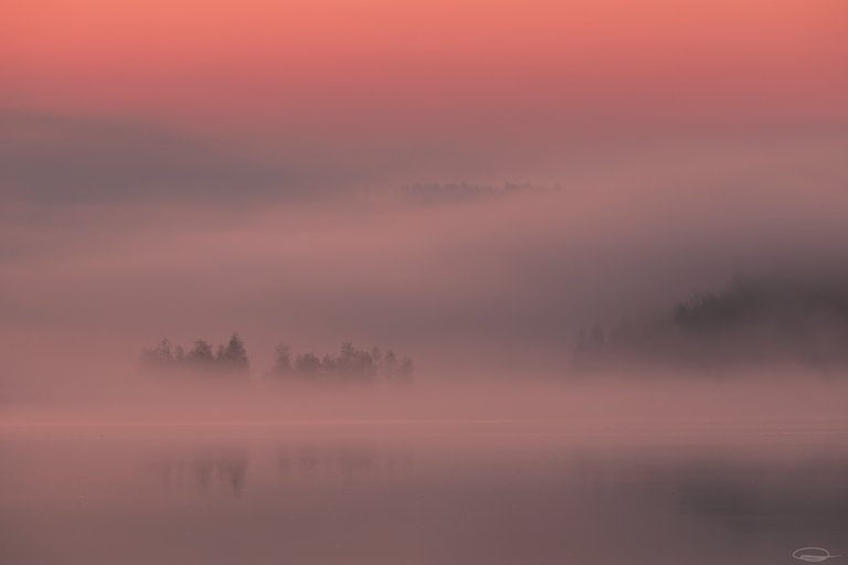 I thought it was Spring here ... and Autumn in the South - Misty Sunrise at the Reservoir - Johann Piber