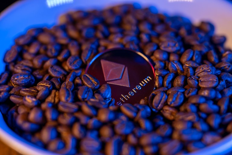 Ethereum in Coffee Blue/Red
