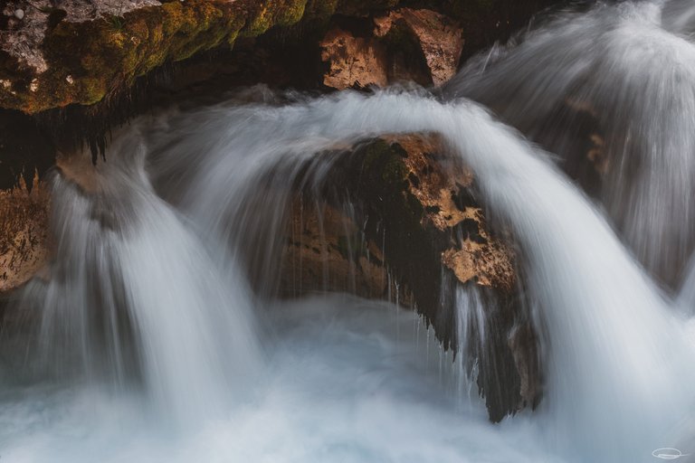 Milky Water - Long Exposure Photography - Soča River in Slovenia - Johann Piber