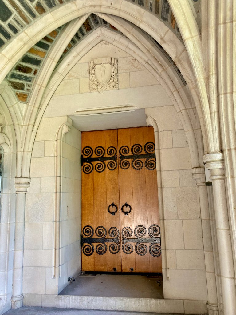 Double door