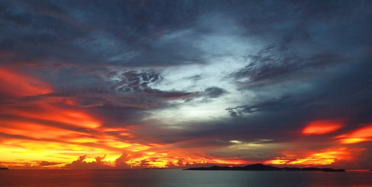 kohsamui99_sunsets_208u.jpg