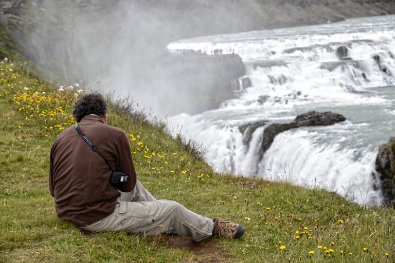 2015_08_17_32144_gullfoss_disegnatore.jpg