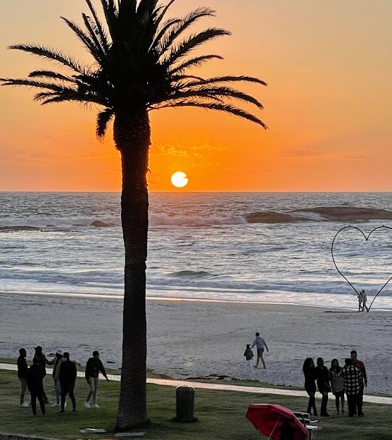 sunset_in_camps_bay.jpg