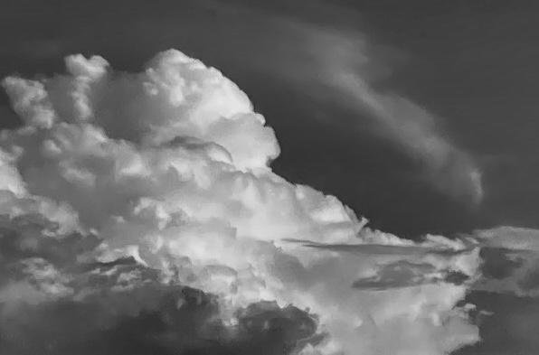 Sleeping on the Clouds I. Photographic series (Eng-Esp)