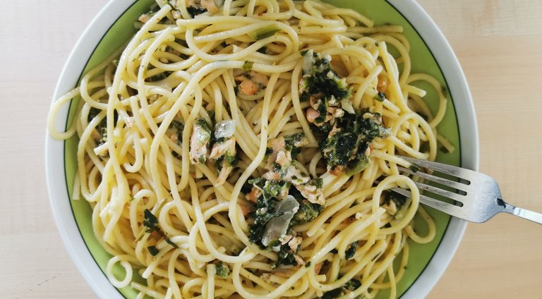 Spaghetti mit Lachs und Spinat 🍝