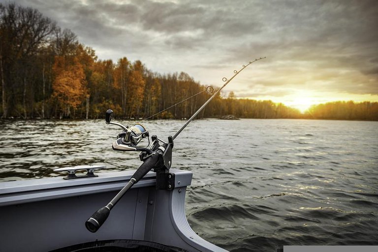 fishing_boat_5541327_960_720