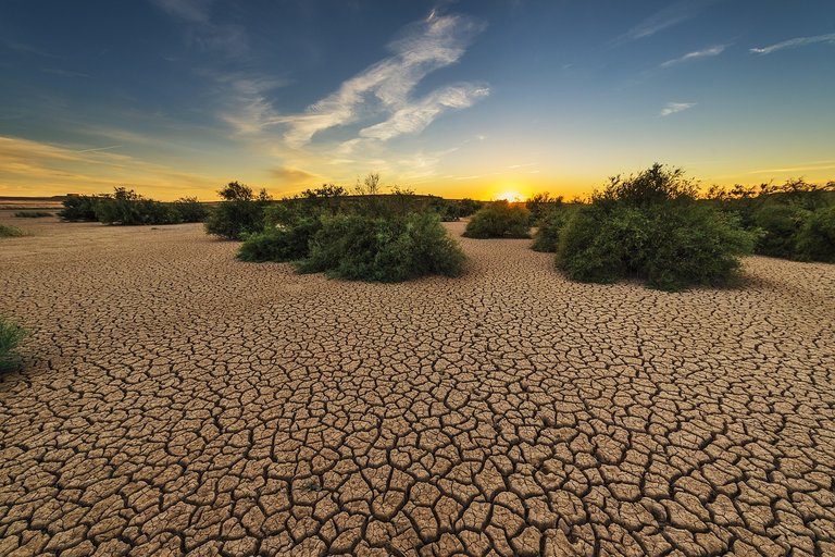 The drought is seriously affecting our quality of life.