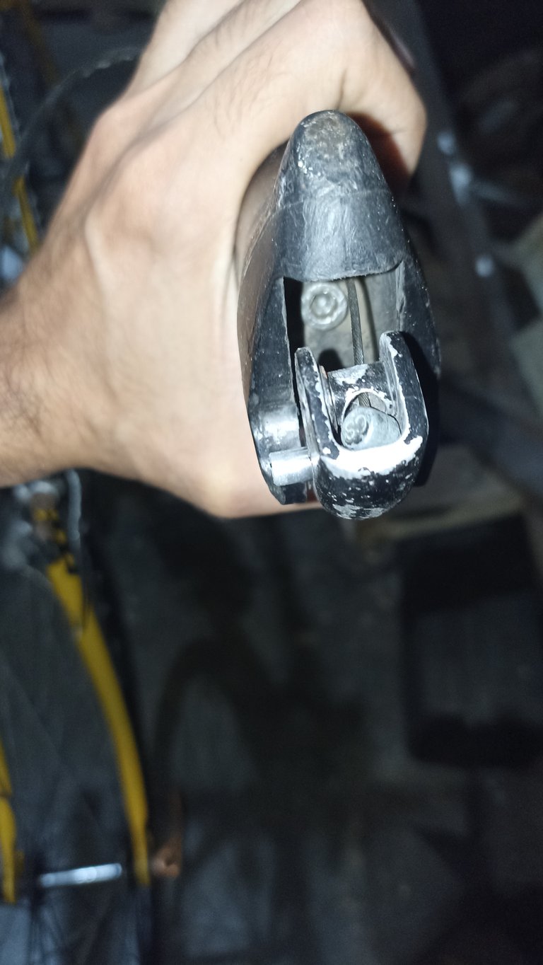 Brake screw
