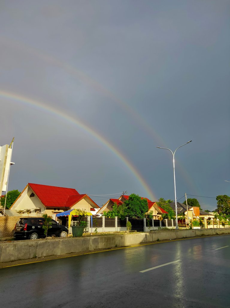 The beauty of the rainbow when the rain has subsided