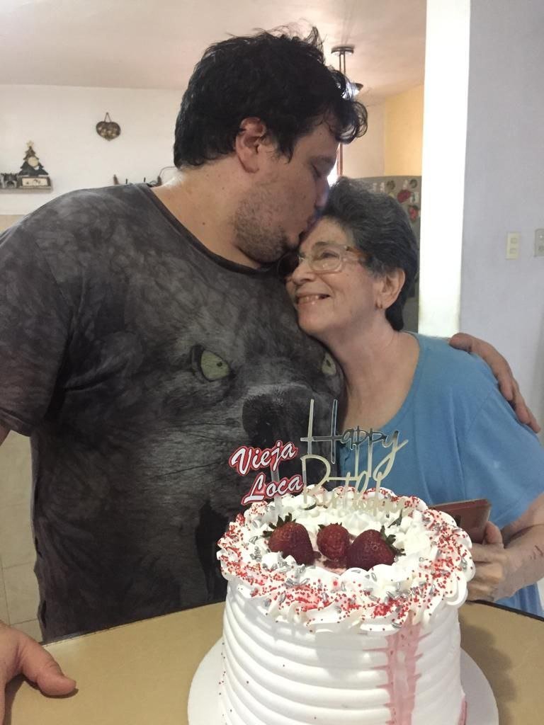 "Vieja loca" birthday cake