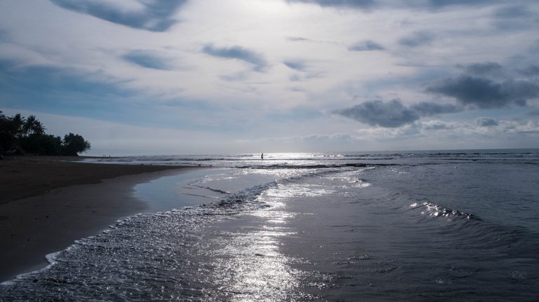 sublime_beach_walk_8.jpg