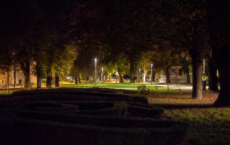 One evening in the Heart of the City - Part Three