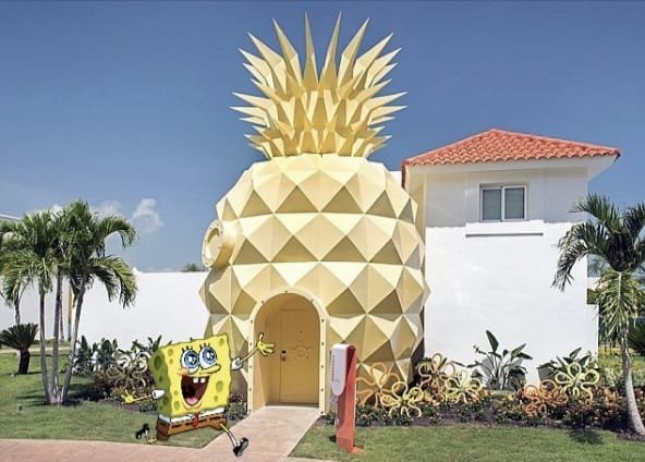 pineapple_house.jpg