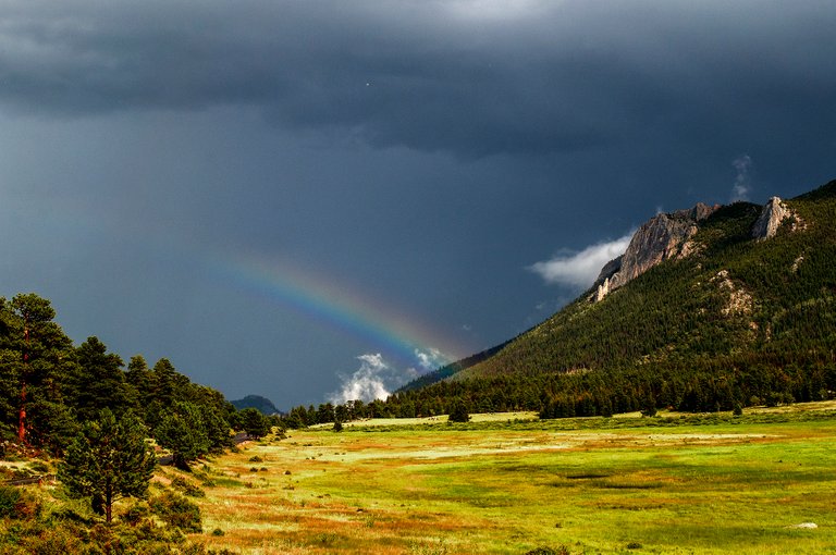 rockies_rainbow.jpg