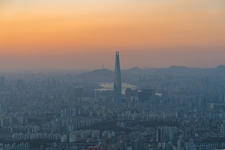 lotte_tower_2.jpg