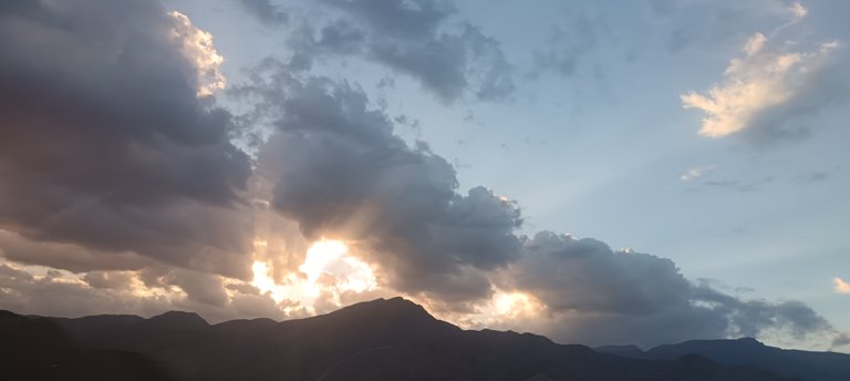 A Lazy Weekend | Alive and Thriving on Friday, June 20, 2025 | Extra (HIVE + Health) Titbits