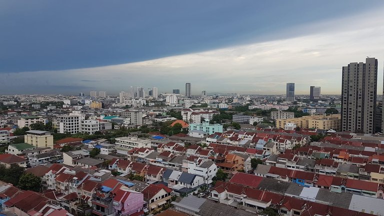 tropical_storm_clouds.jpg