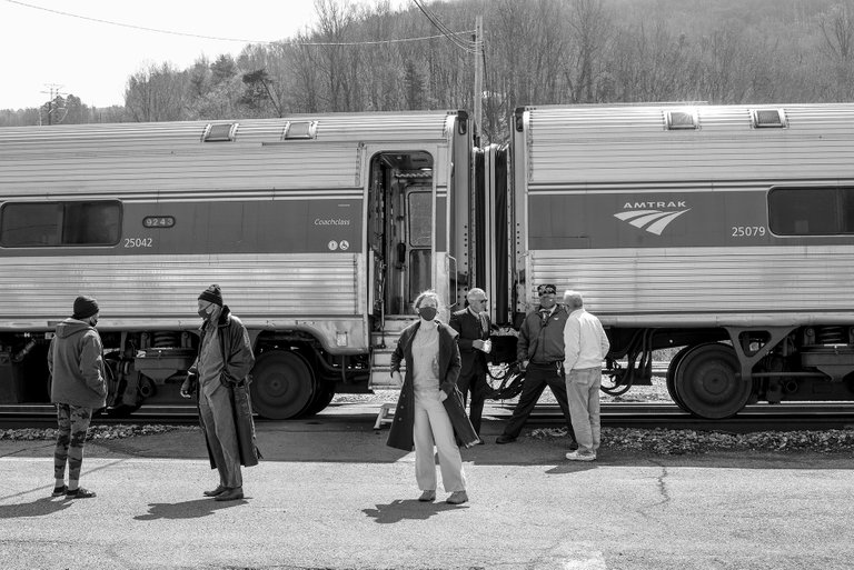 amtrak_smoke_break_2_copy.jpg