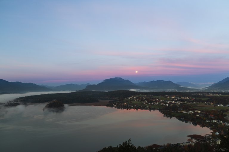 Lake Faak / Faaker See, Dobratsch Mountain