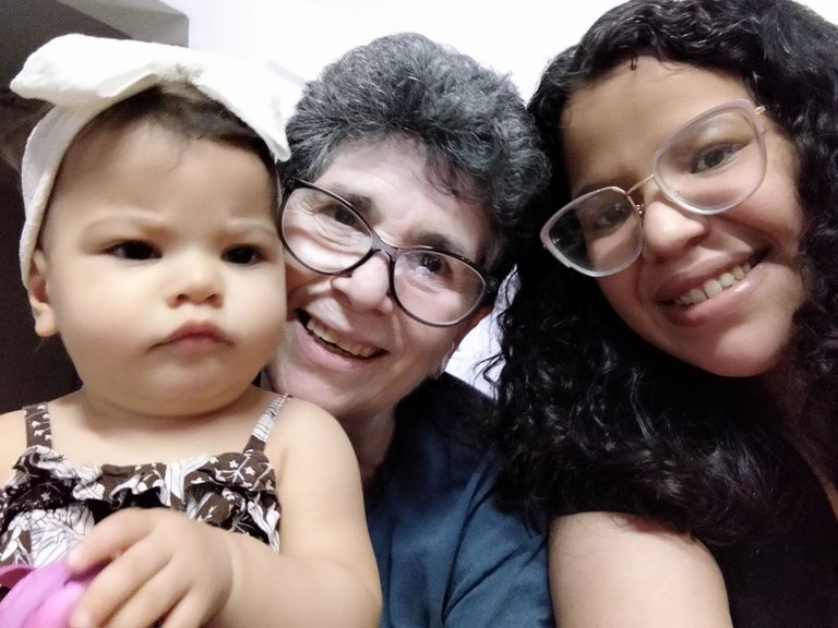 Desde mi tia a mi prometida, un mes de torta sin parar