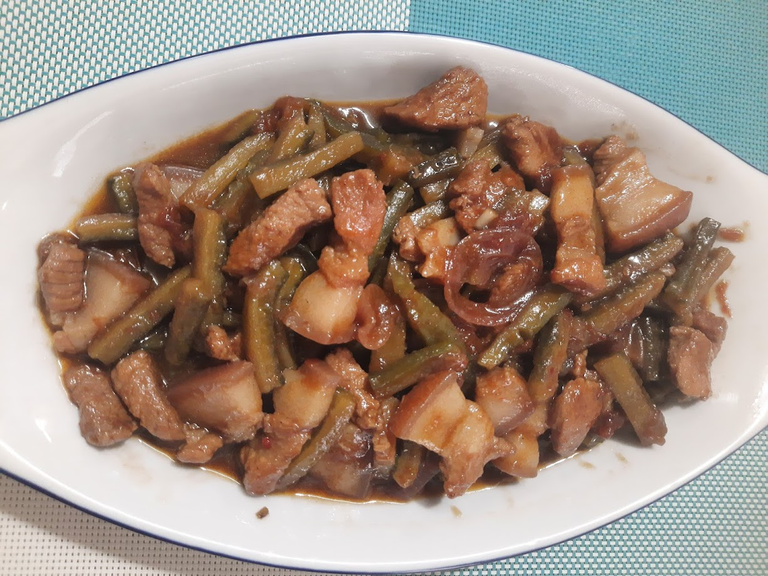 Let's have a Delicious Ampalaya con Carne with Fresh Tomato Sauce!