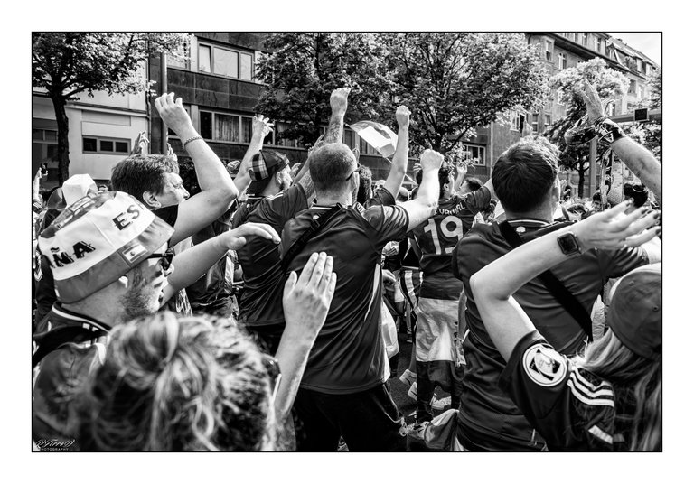 6. The march begins