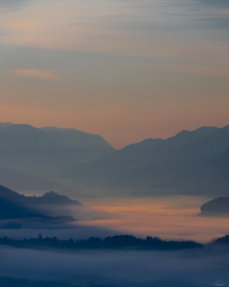 No Sunset, No Sunrise - I loved it - Hike to the Mountain Hochstadel