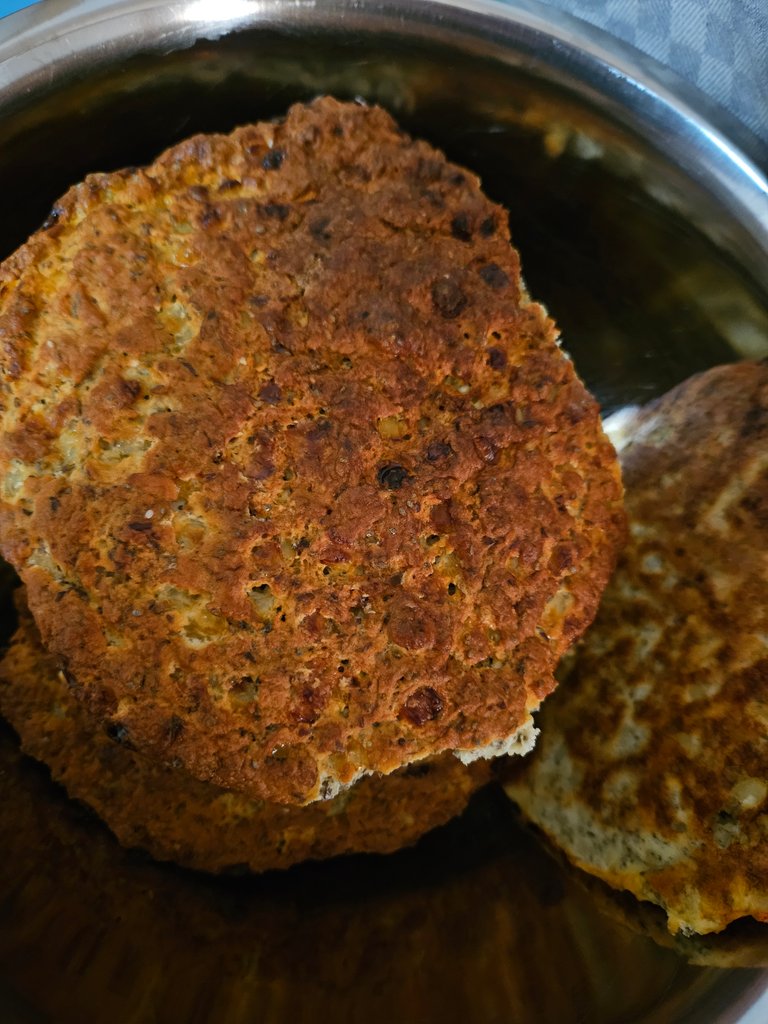 Flatbread instead of bread rolls - Fladenbrot statt Brötchen