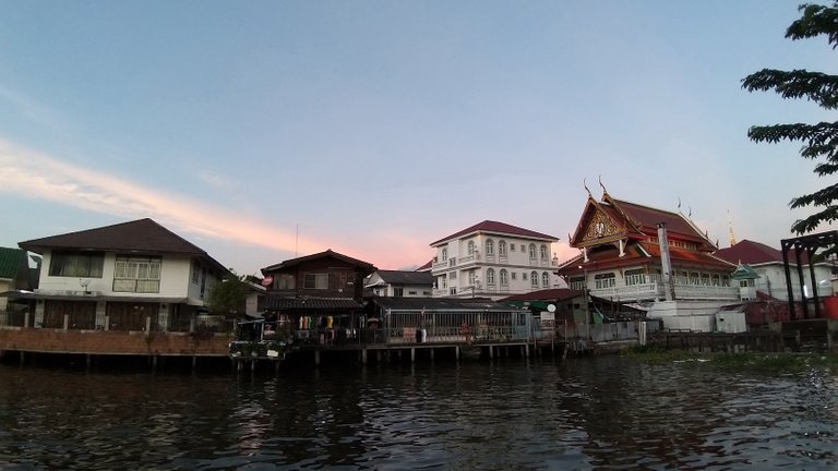 dusit_temples_bangkok_spet_2020_342.jpg