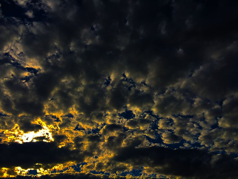 clouds_oct2_5.jpg