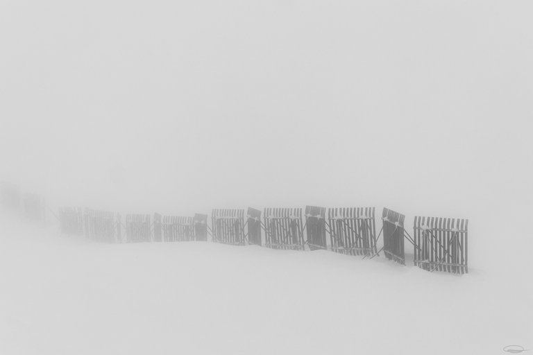 A Hike in an almost White & White Landscape - Johann Piber