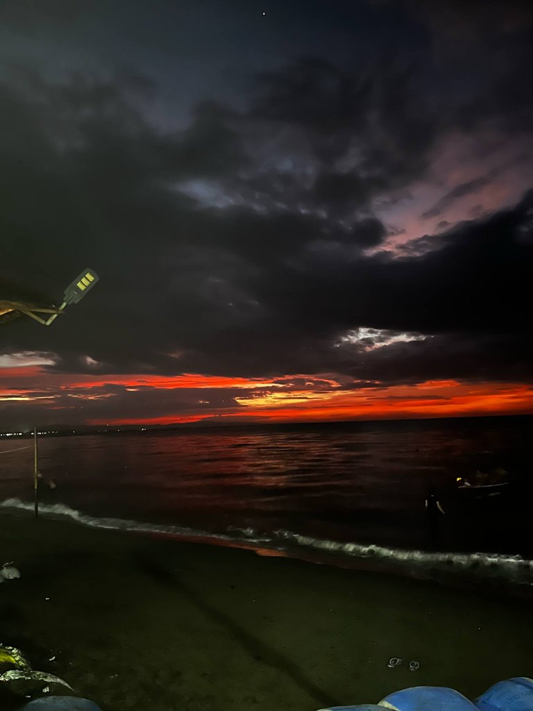 Beachfront Nightview :Lifescape Night Photography Contest Round 3