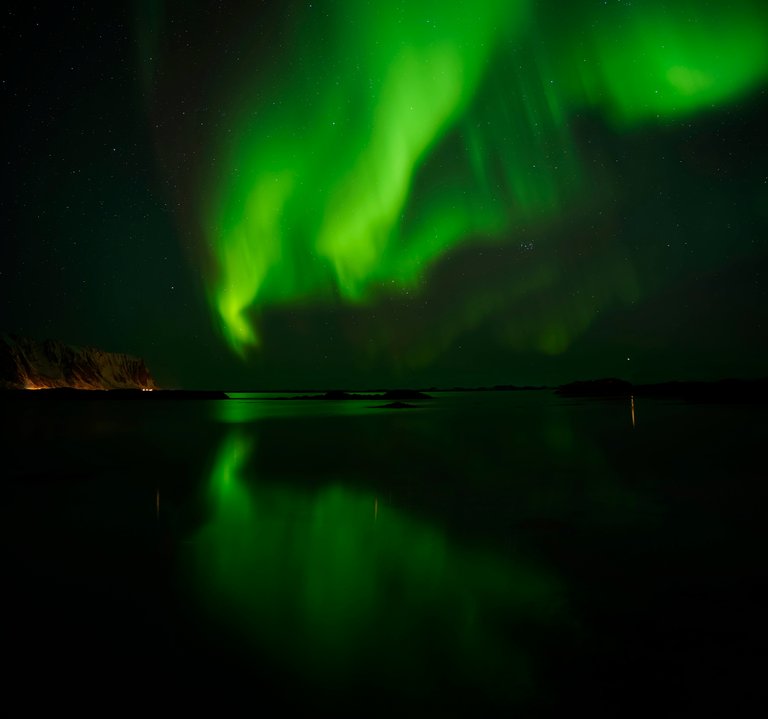 Aurora borealis - What is reality?
