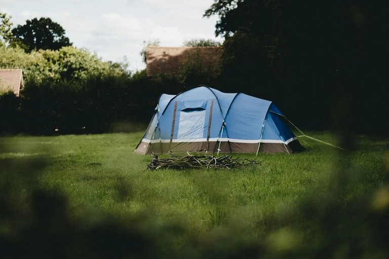 A picture is worth a thousand words:A weekend gateway 
